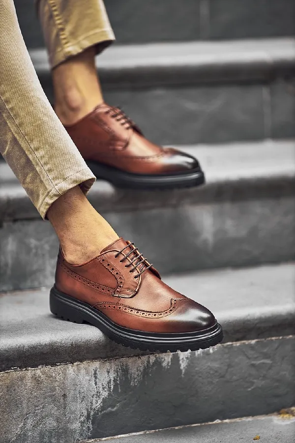 Brown Wing Tip Oxfords for Men | GentWith