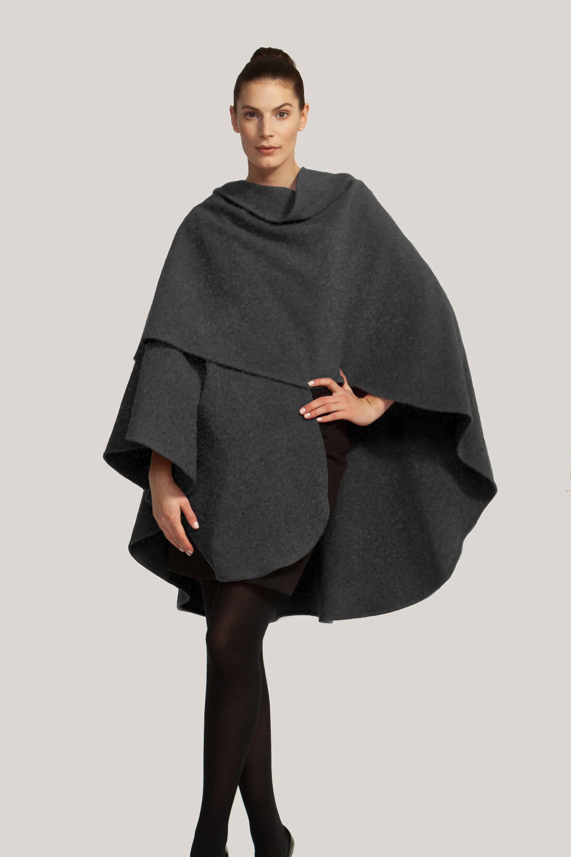 Cashmere & Wool Short Cape 993