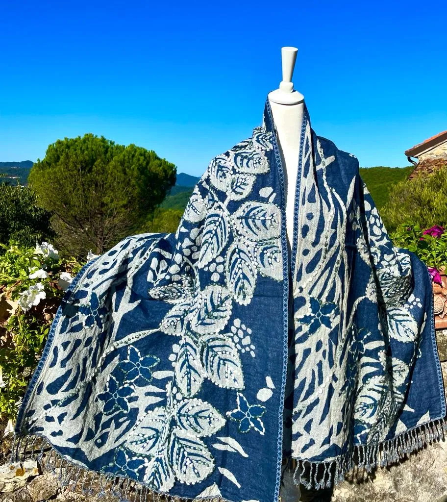 Cashmere Treasures - Pure Cashmere Shawls with Silk Stitched Floral Designs