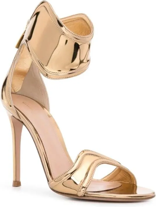 Gianvito Rossi Lucrezia 105mm metallic sandals Gold