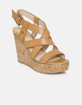 GUESS Women Tan Hearth Multi Strap Wedges