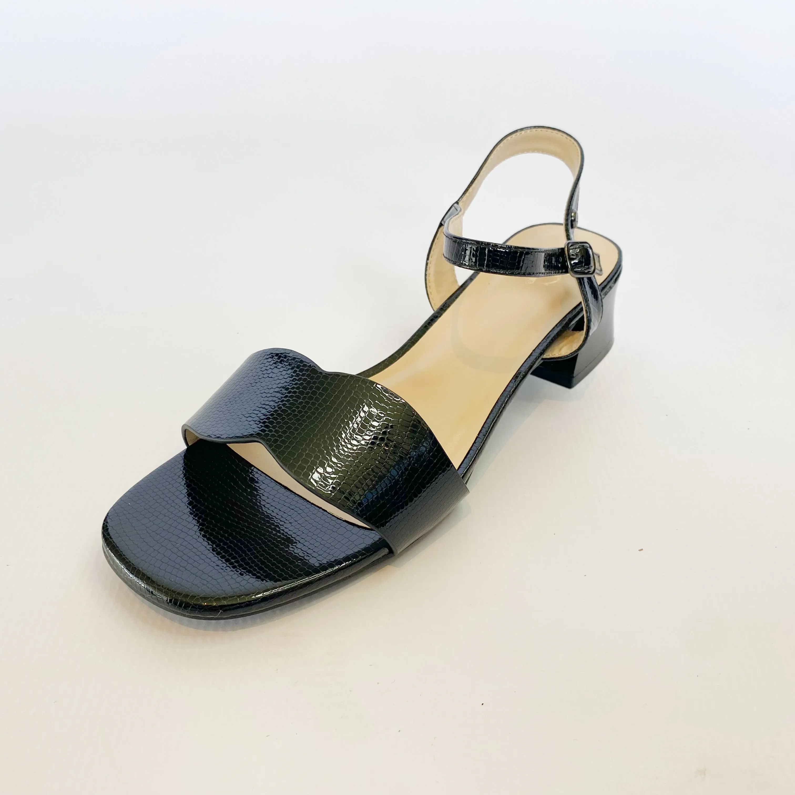 KG Black glamour sandal