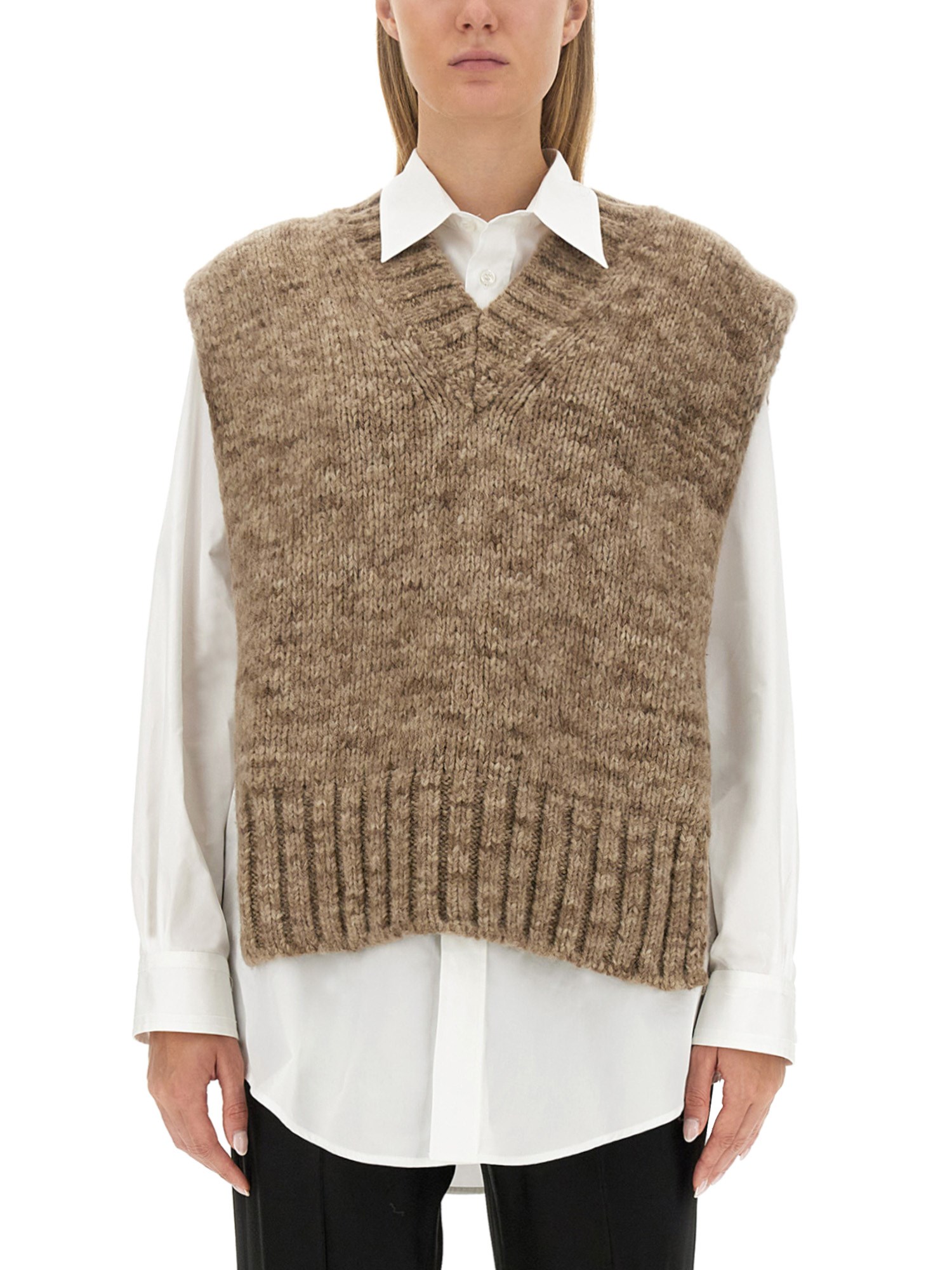 MAISON MARGIELA    VEGETABLE DYED KNIT VEST