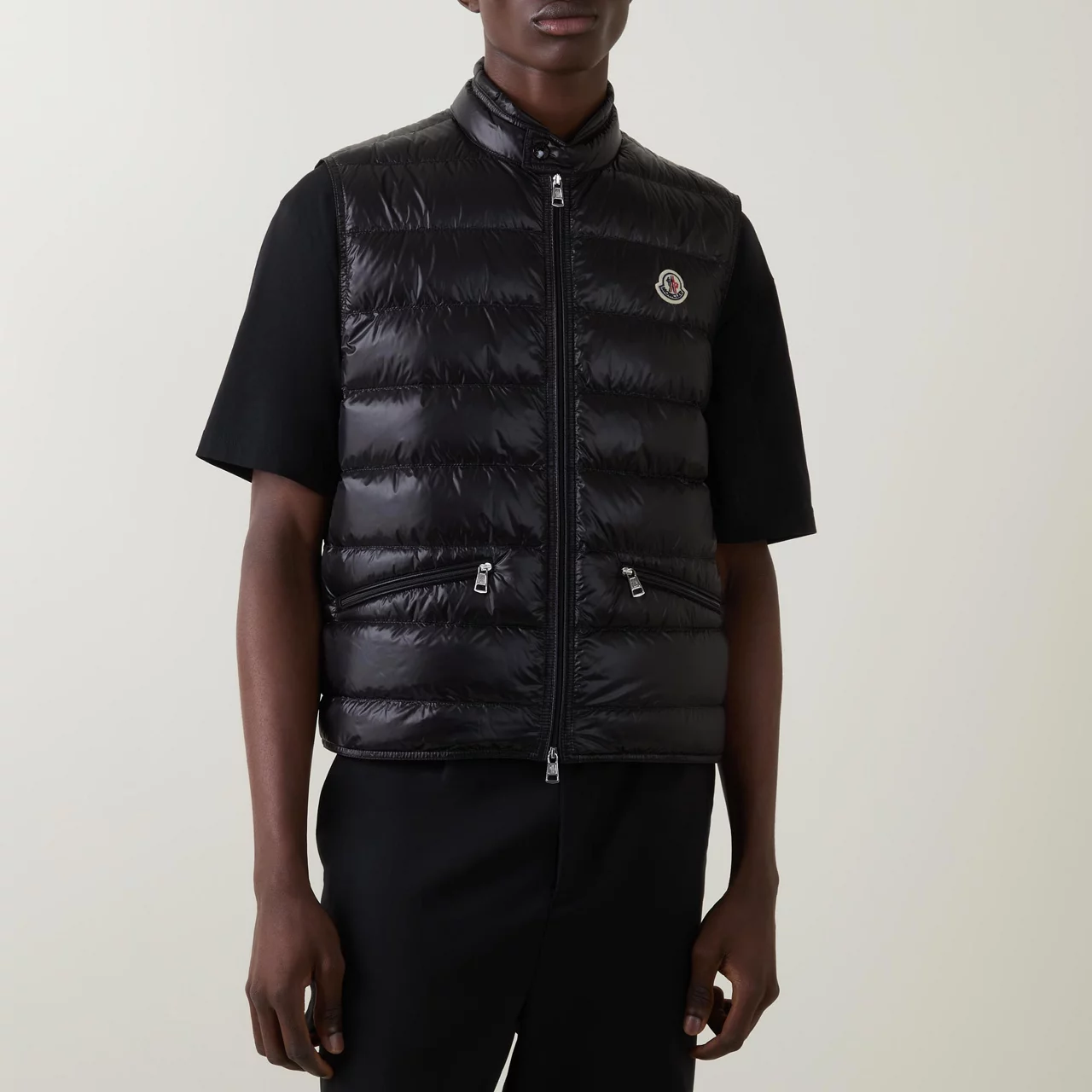 MONCLER Gui Down Puffer Gilet - Black