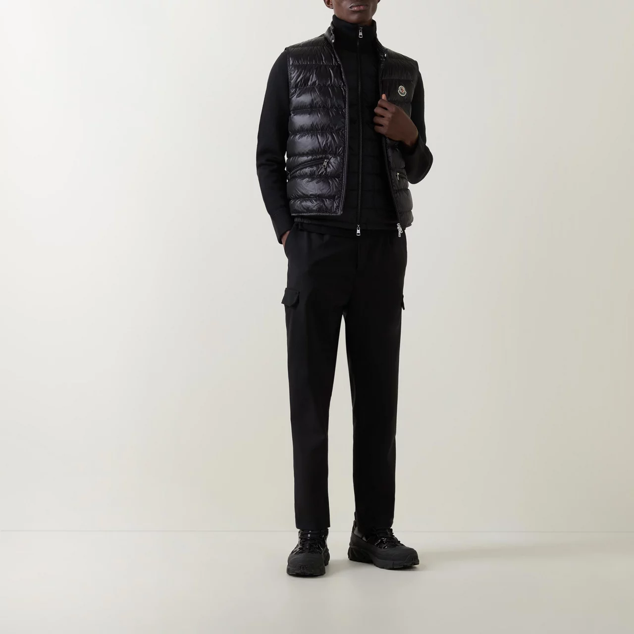 MONCLER Gui Down Puffer Gilet - Black