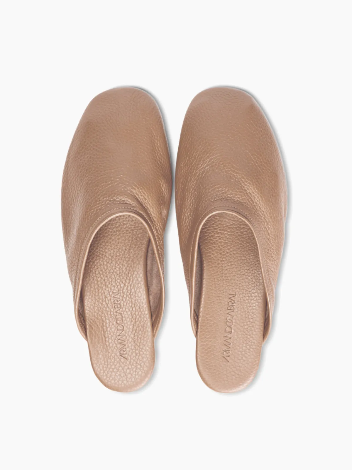 QUEBO Zip-Pouch Slipper