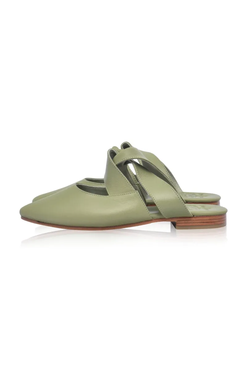 Taj Mahal Pointy Toe Mules in Olive Green