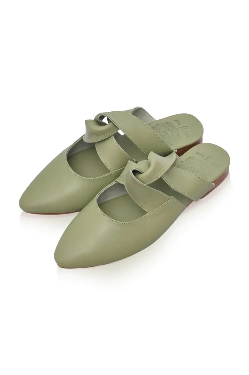 Taj Mahal Pointy Toe Mules in Olive Green