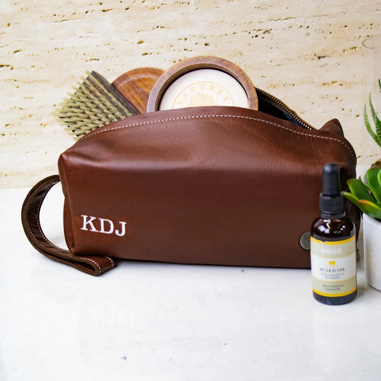 The Classic Weekender and Wash Bag gift set