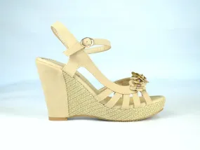 Wedge beige sandals